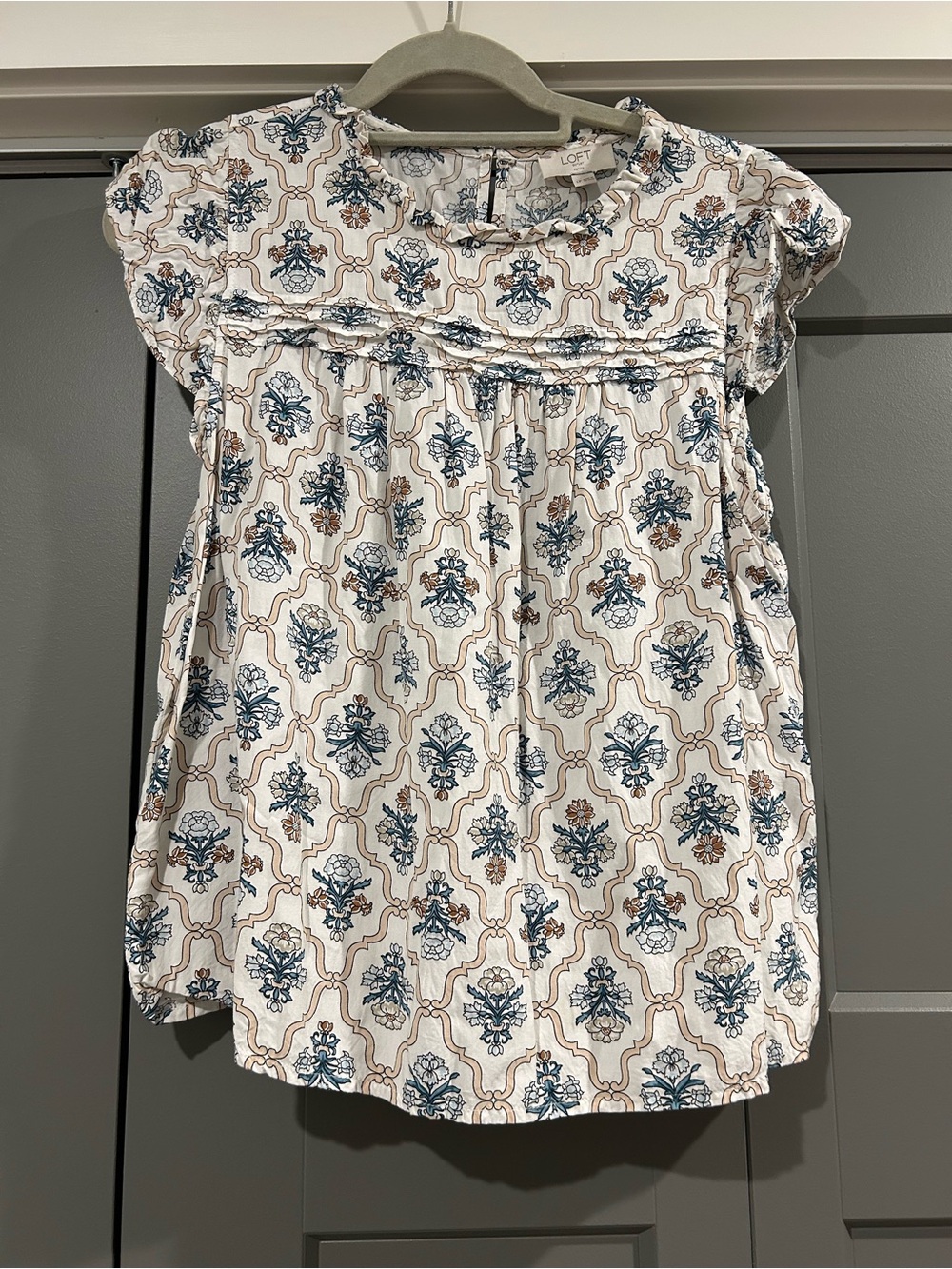 LOFT White Cap-Sleeve Tunic with Blue and Tan Floral Medallion Print